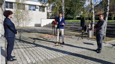 Posaditev drevesa prijateljstva z Vicchiem (Špela Kranjc) (4)